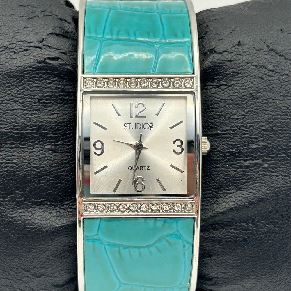 Studio Time Teal Silver Stainless Steel Women’s Quartz  Bangle Watch New Battery